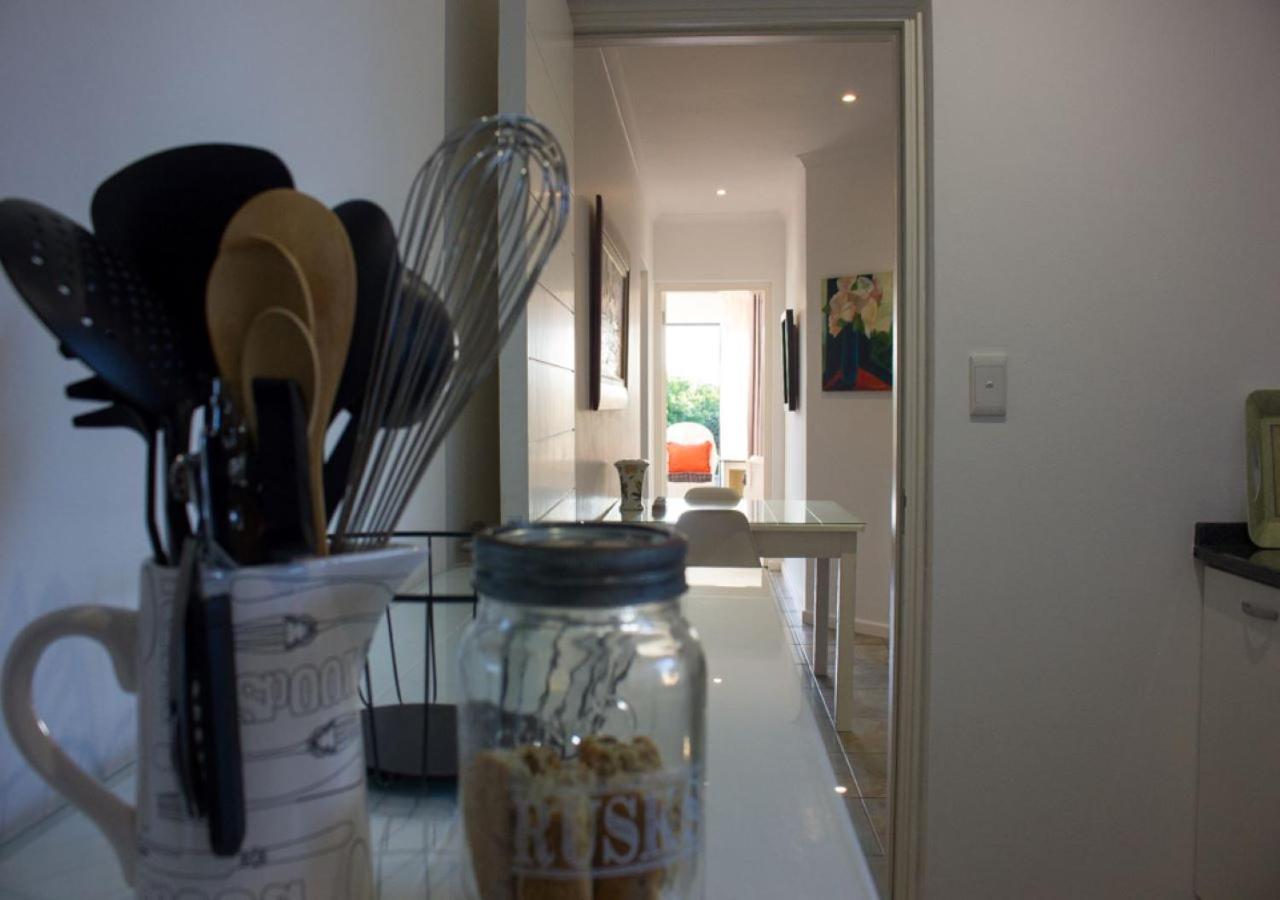 Linkside 1 Self-Catering Appartamento Mossel Bay Esterno foto