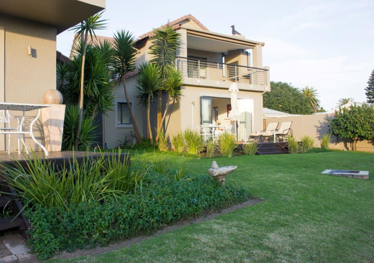 Linkside 1 Self-Catering Appartamento Mossel Bay Esterno foto