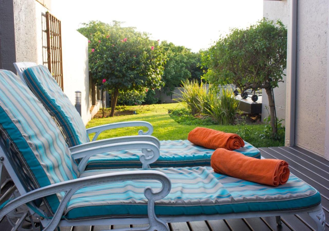 Linkside 1 Self-Catering Appartamento Mossel Bay Esterno foto